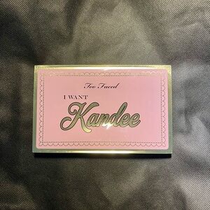 Too faced - I want Kandee Eyeshadow Pallet